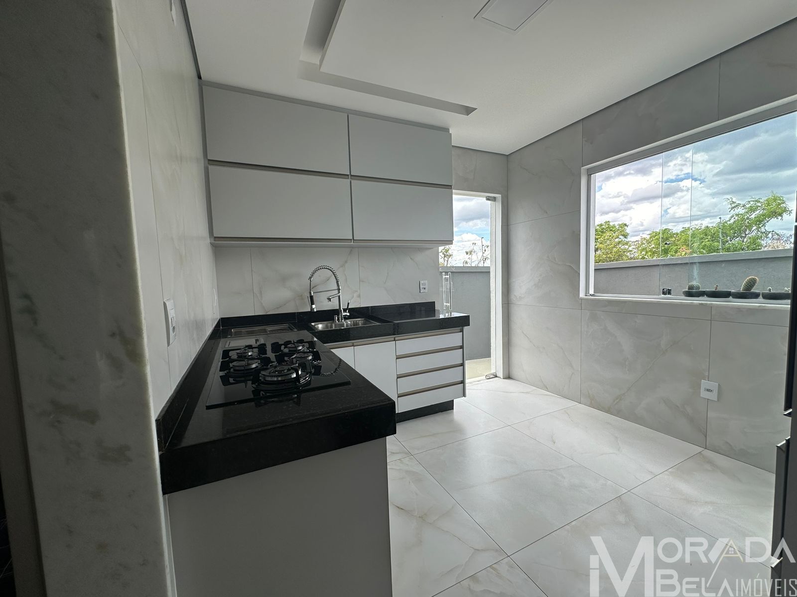 Casa à venda com 4 quartos, 180m² - Foto 19