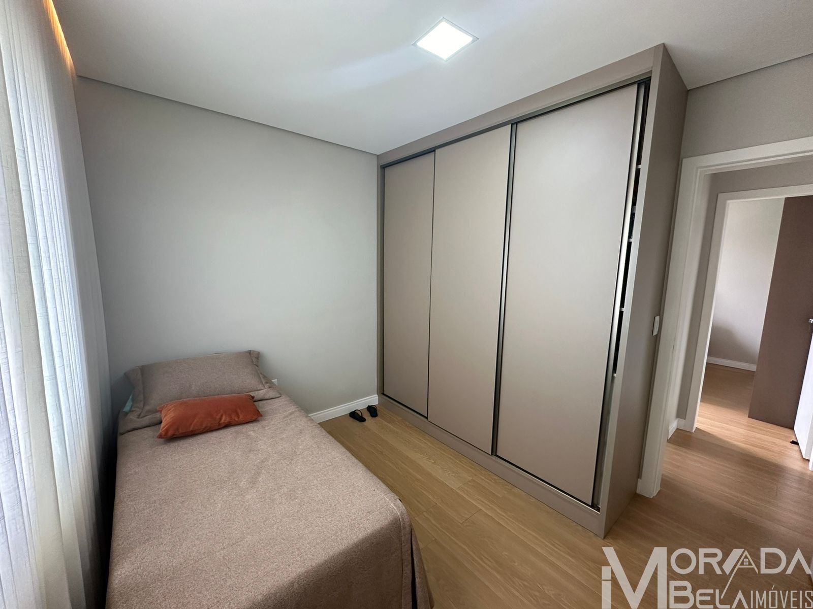 Casa à venda com 4 quartos, 180m² - Foto 15