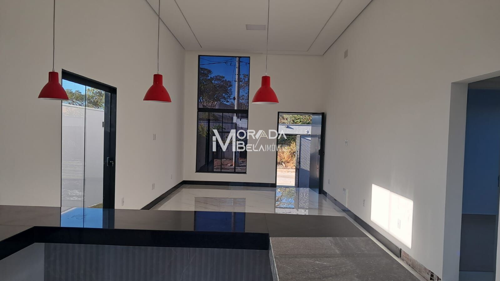 Casa à venda com 3 quartos, 170m² - Foto 3