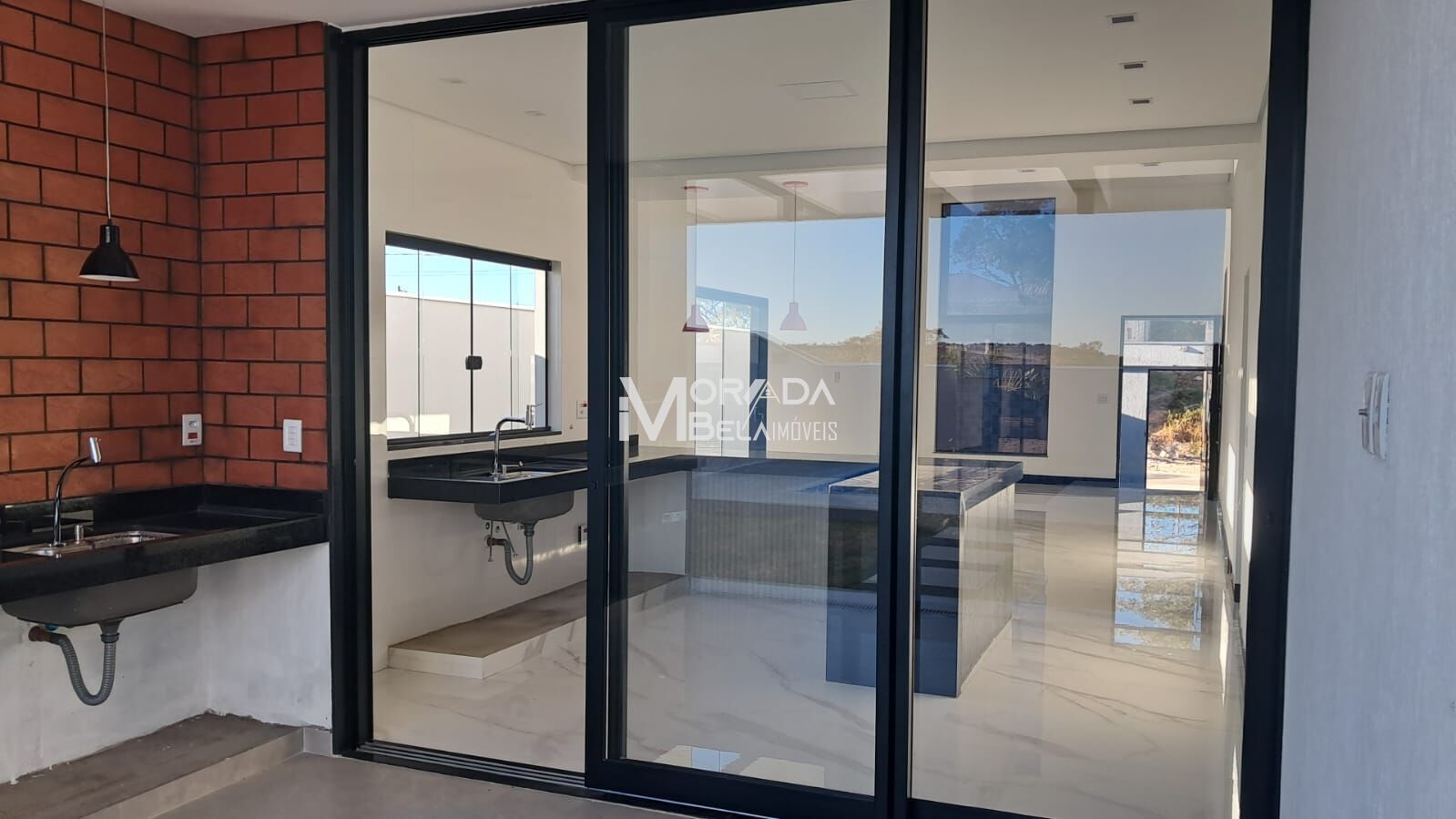 Casa à venda com 3 quartos, 170m² - Foto 6