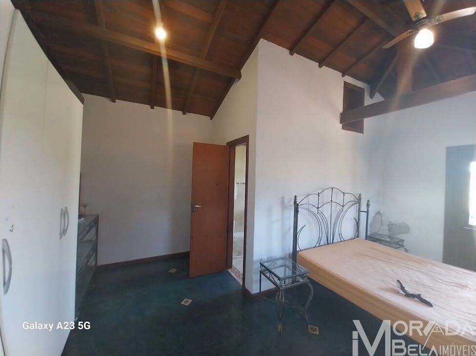 Casa à venda com 3 quartos, 140m² - Foto 12