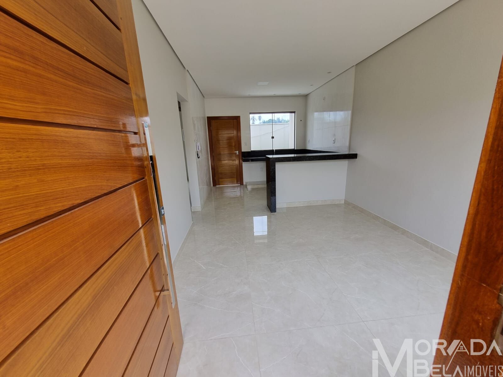 Casa à venda com 2 quartos, 60m² - Foto 4