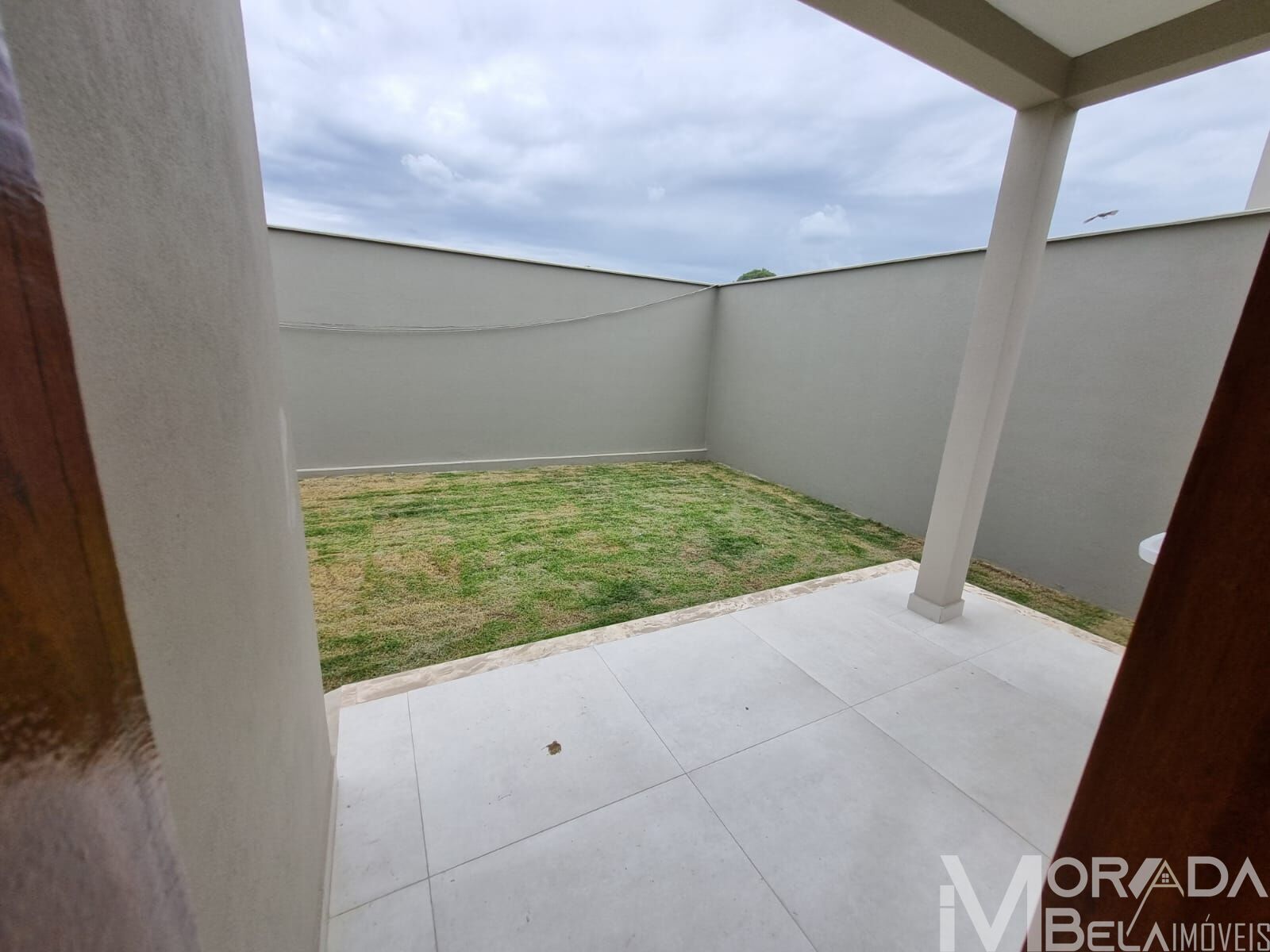 Casa à venda com 2 quartos, 60m² - Foto 12