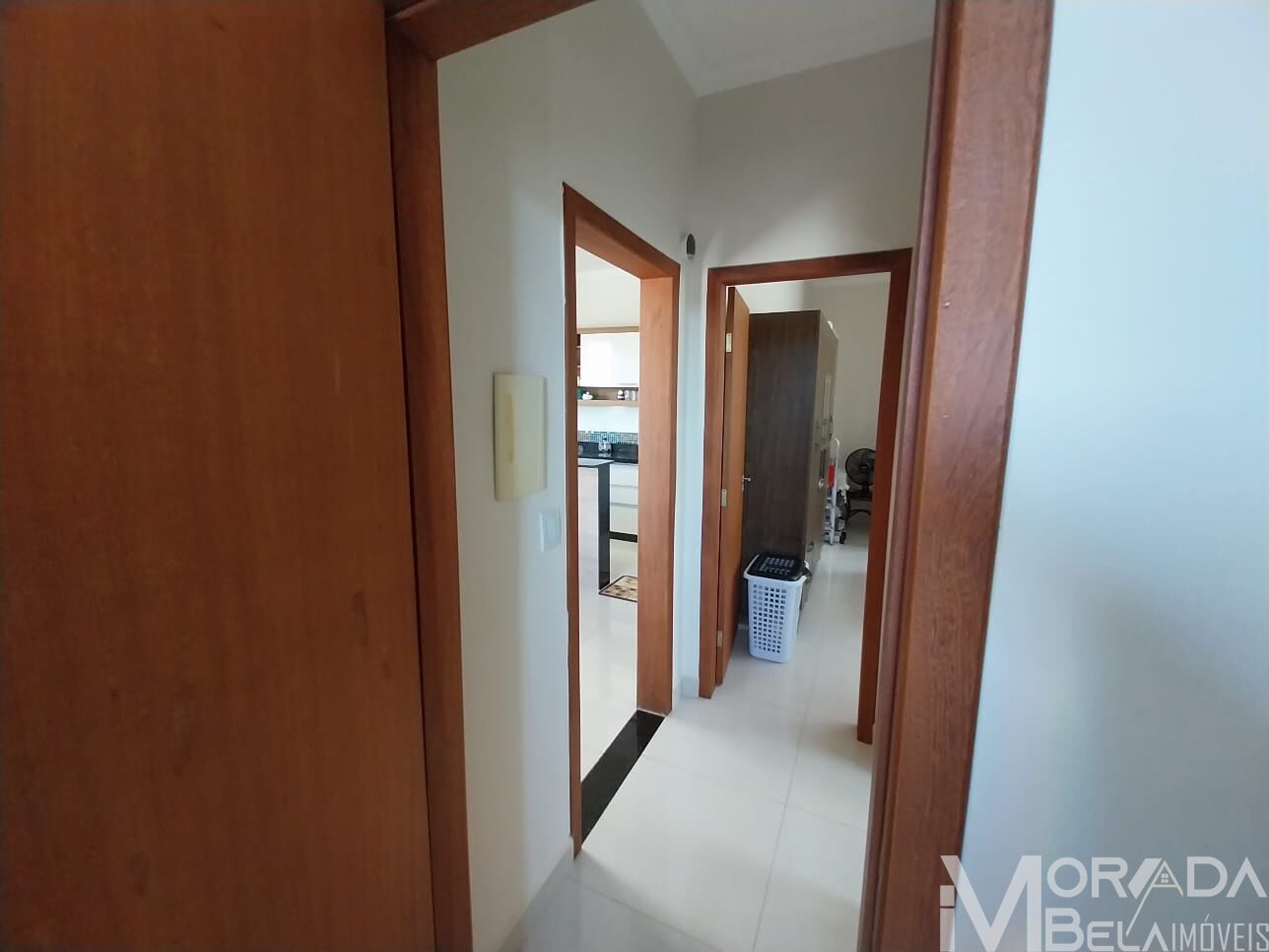 Casa à venda com 2 quartos, 120m² - Foto 12