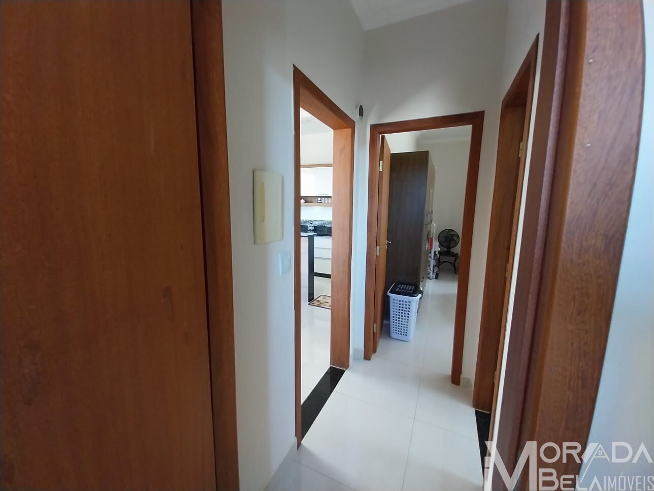 Casa à venda com 2 quartos, 120m² - Foto 14