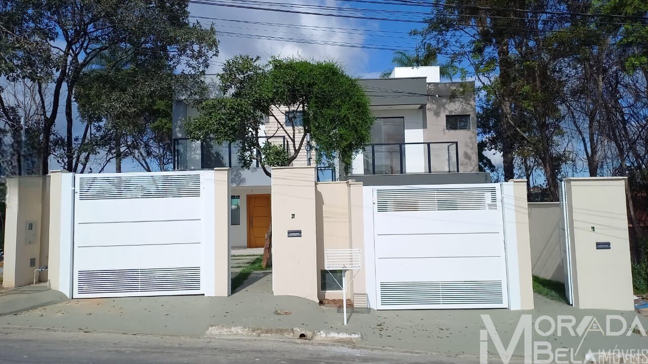 Casa à venda com 3 quartos, 125m² - Foto 2