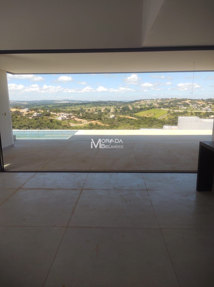 Casa, 4 quartos, 258 m² - Foto 2