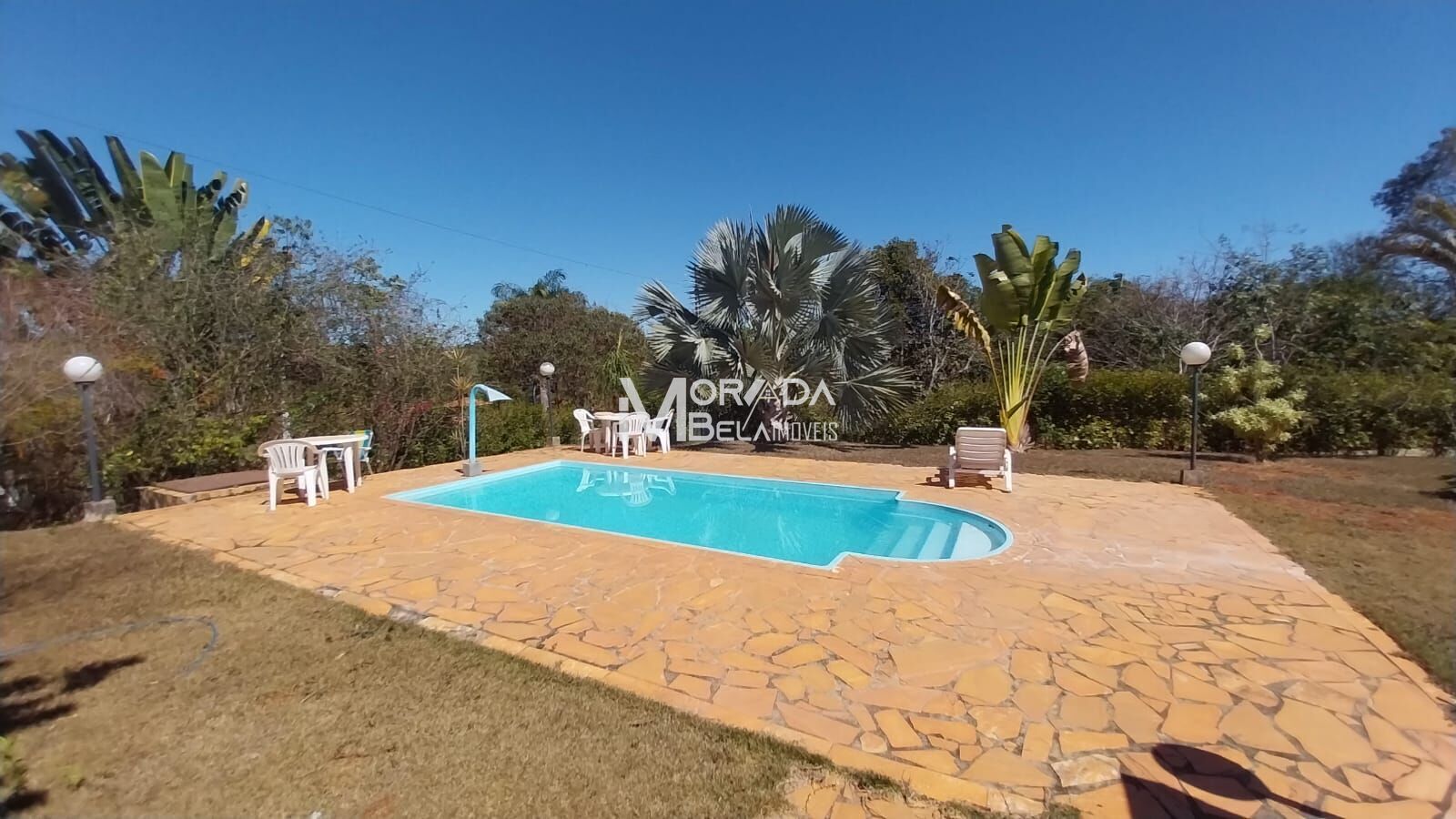 Chácara para alugar com 4 quartos, 2000m² - Foto 2