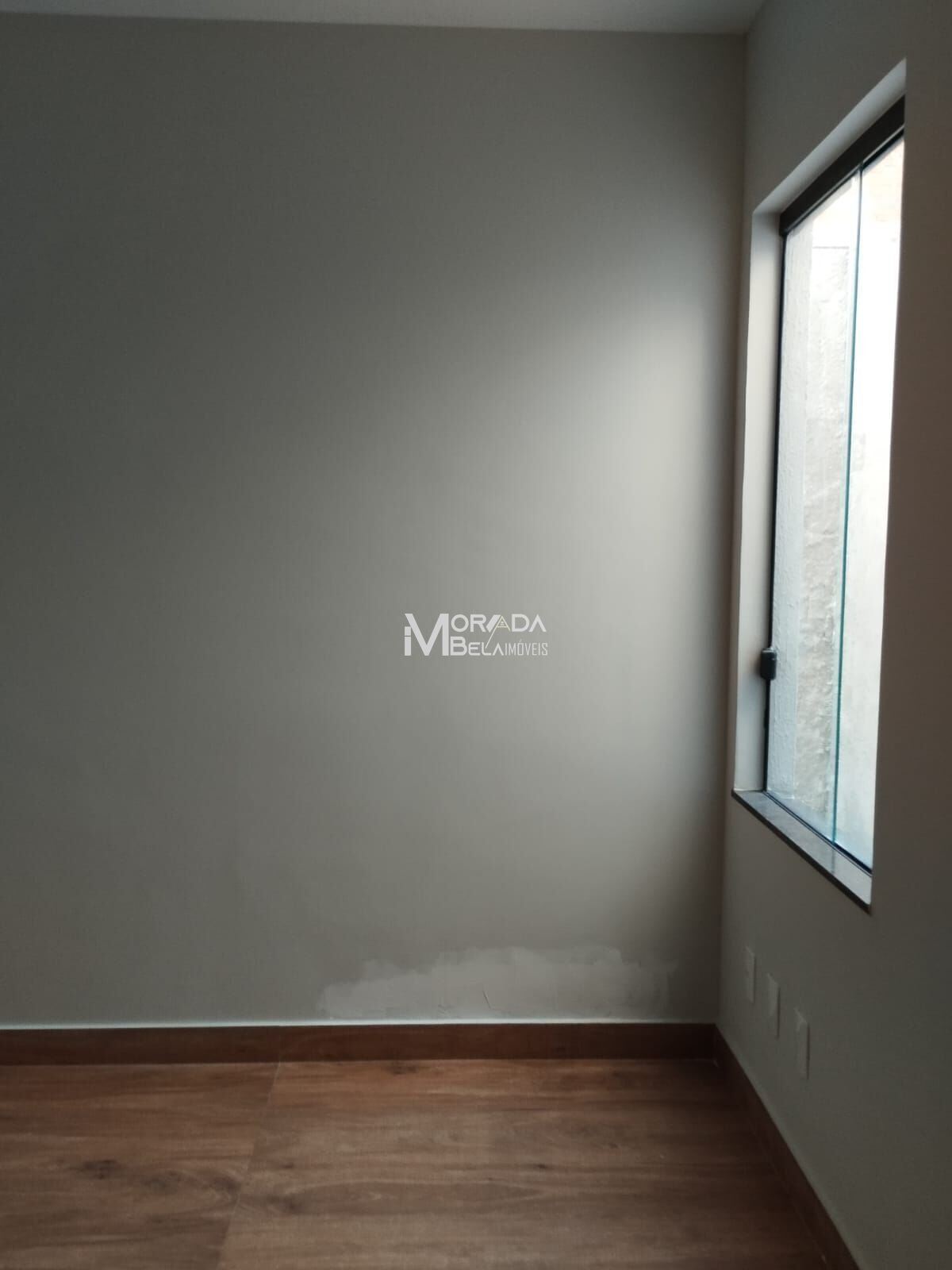 Casa à venda com 3 quartos, 88m² - Foto 1