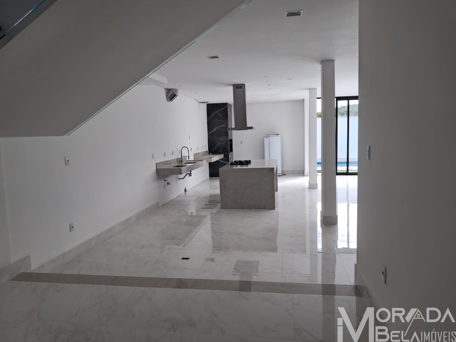 Casa à venda com 4 quartos, 360m² - Foto 12