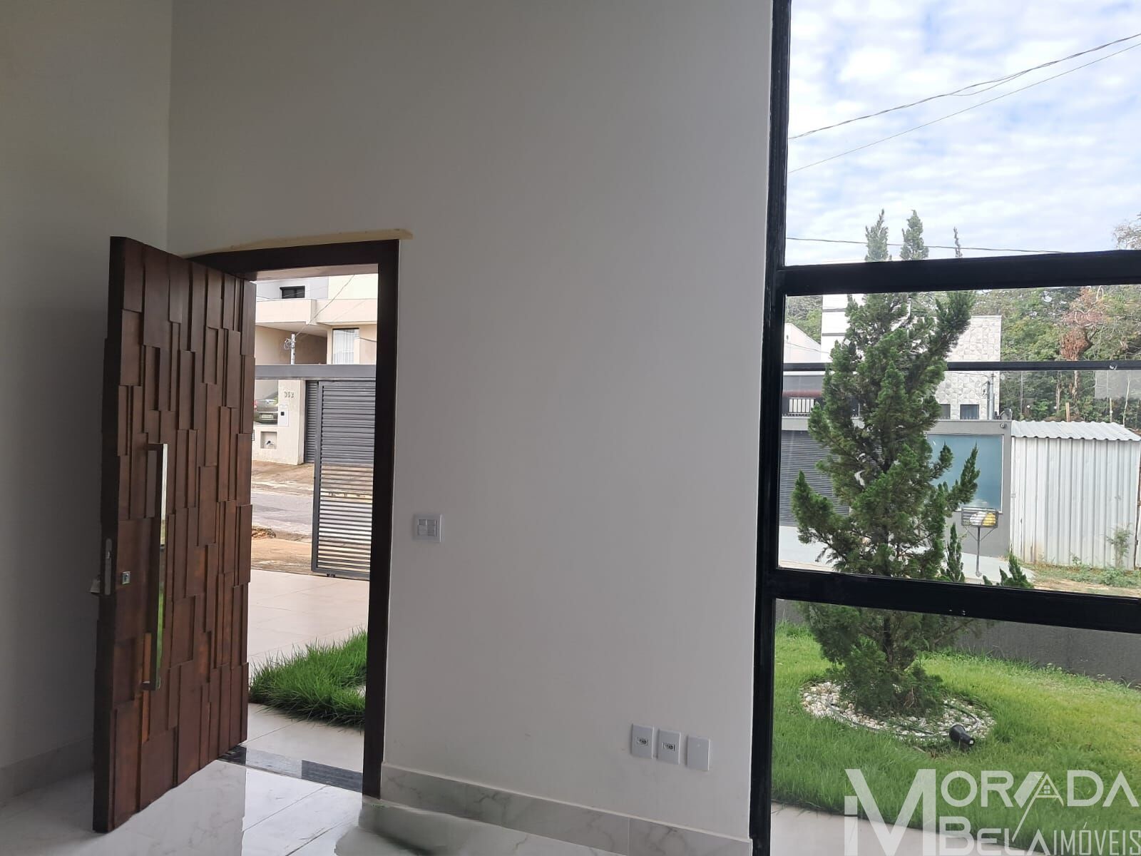 Casa à venda com 4 quartos, 360m² - Foto 4