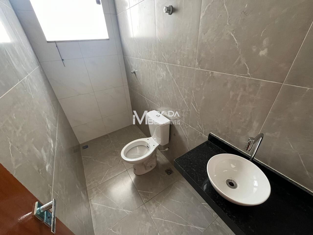 Casa à venda com 2 quartos, 180m² - Foto 6