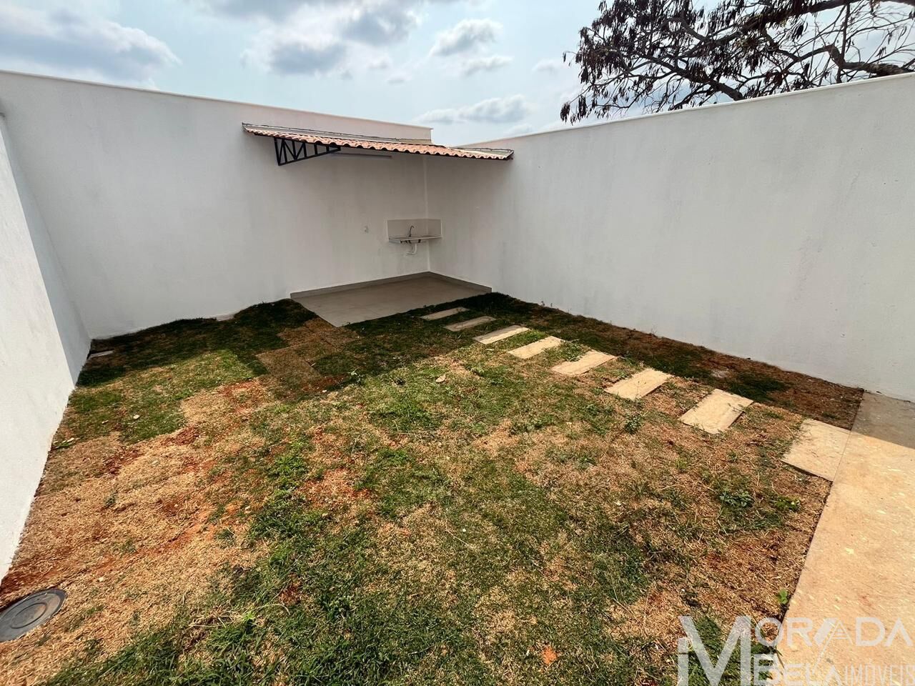 Casa à venda com 2 quartos, 180m² - Foto 9