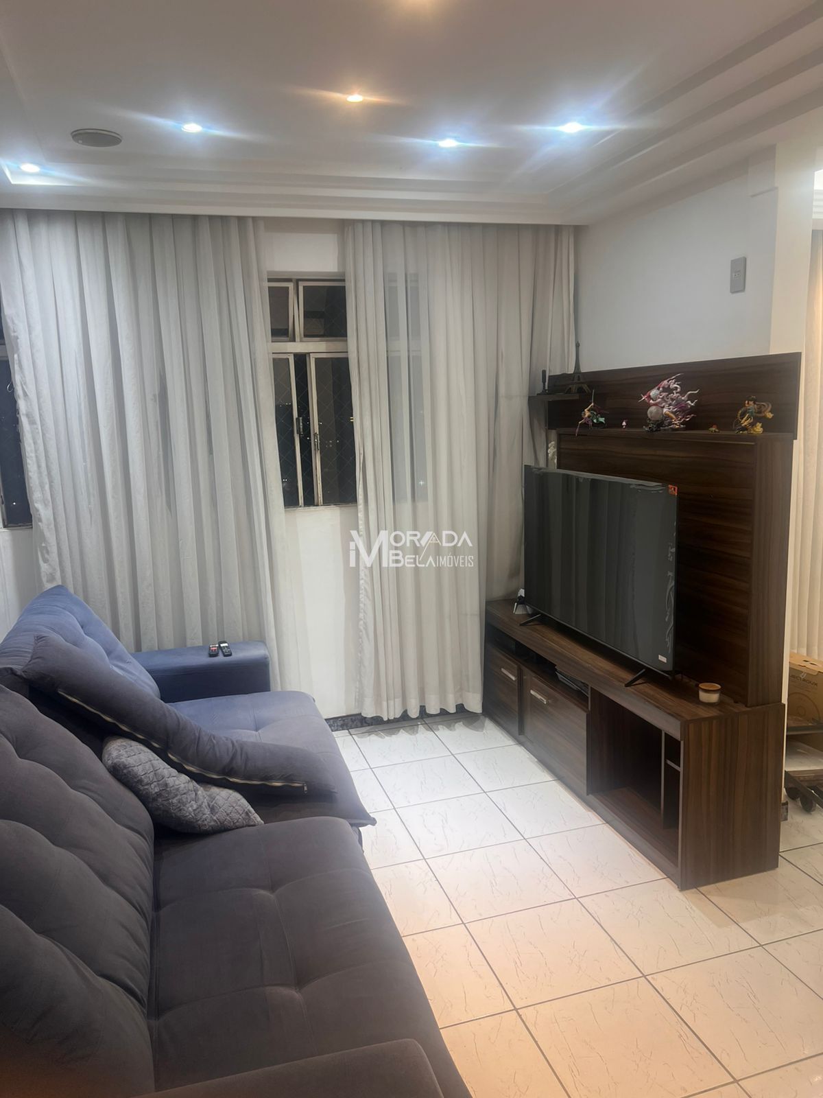 Apartamento à venda com 3 quartos, 107m² - Foto 1