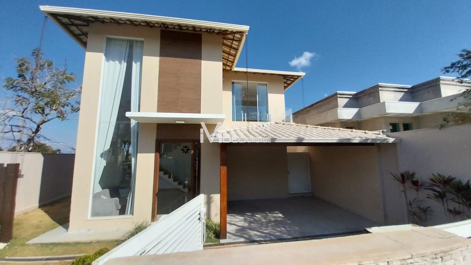 Casa, 4 quartos, 172 m² - Foto 1