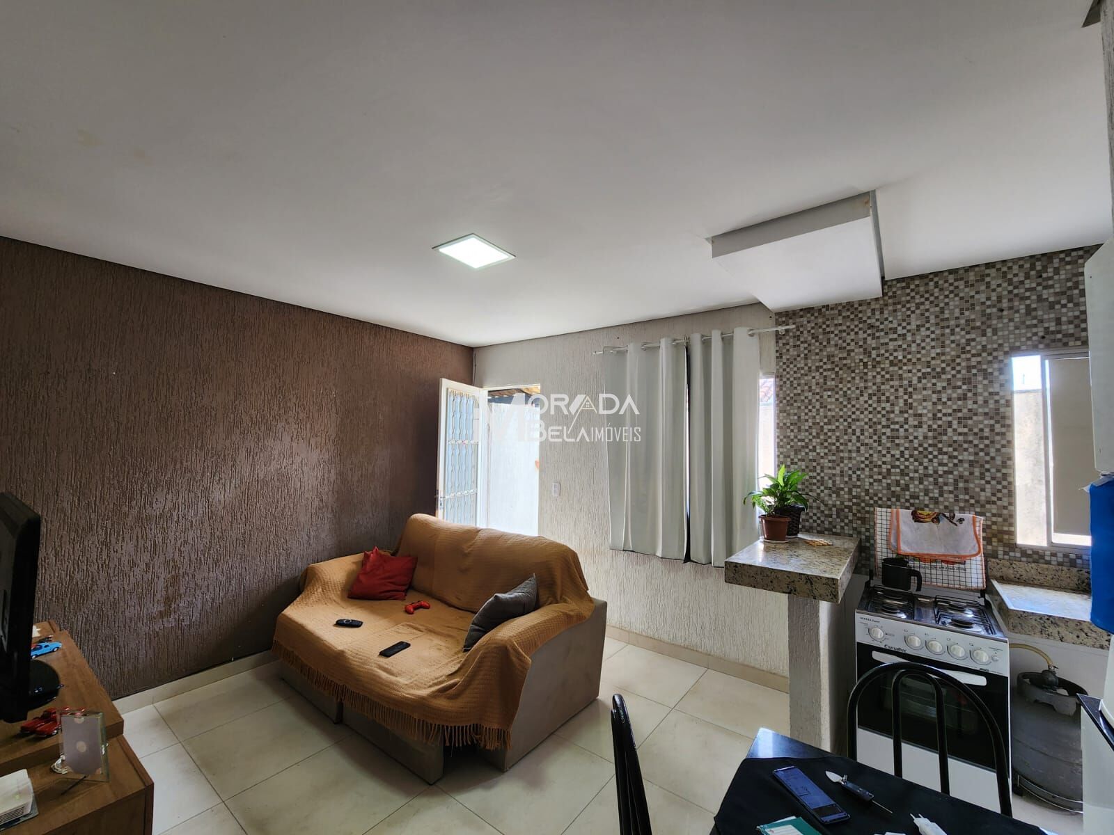 Casa à venda com 2 quartos, 41m² - Foto 1