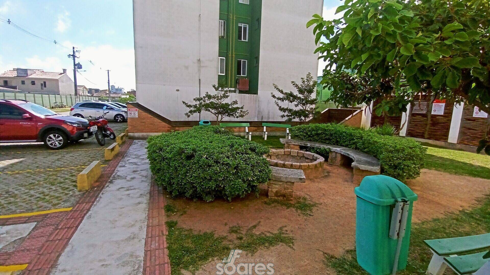 Apartamento à venda com 2 quartos, 45m² - Foto 11