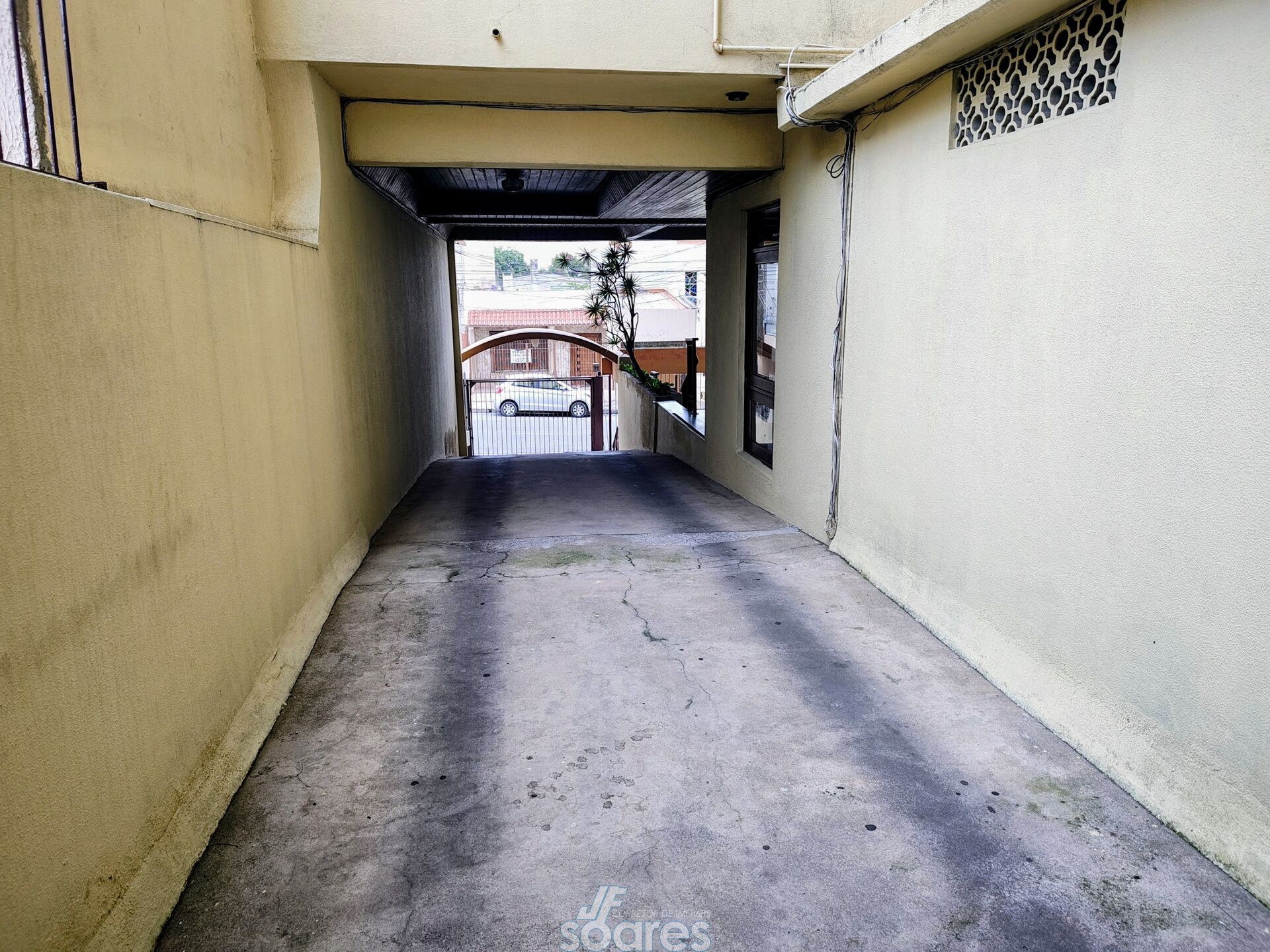 Apartamento à venda com 2 quartos, 75m² - Foto 33