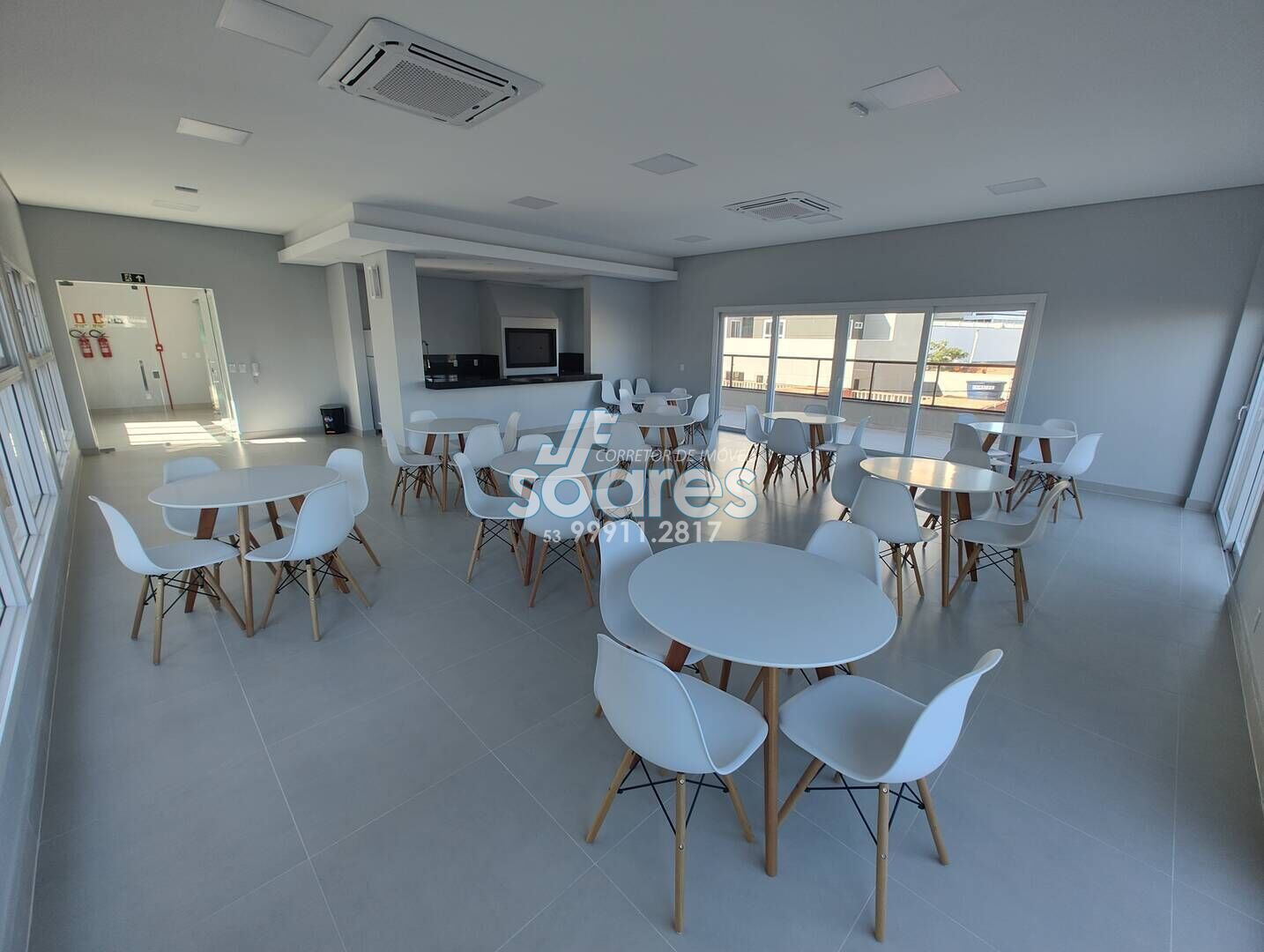 Apartamento à venda com 2 quartos, 83m² - Foto 26