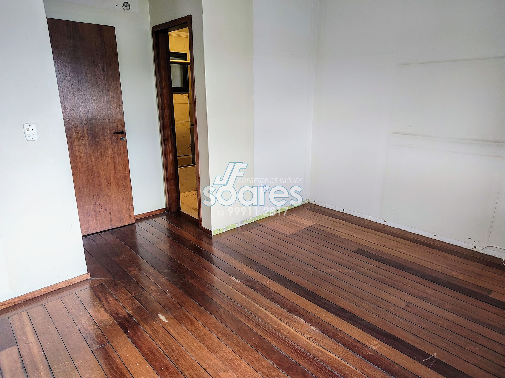 Apartamento à venda com 3 quartos, 110m² - Foto 11