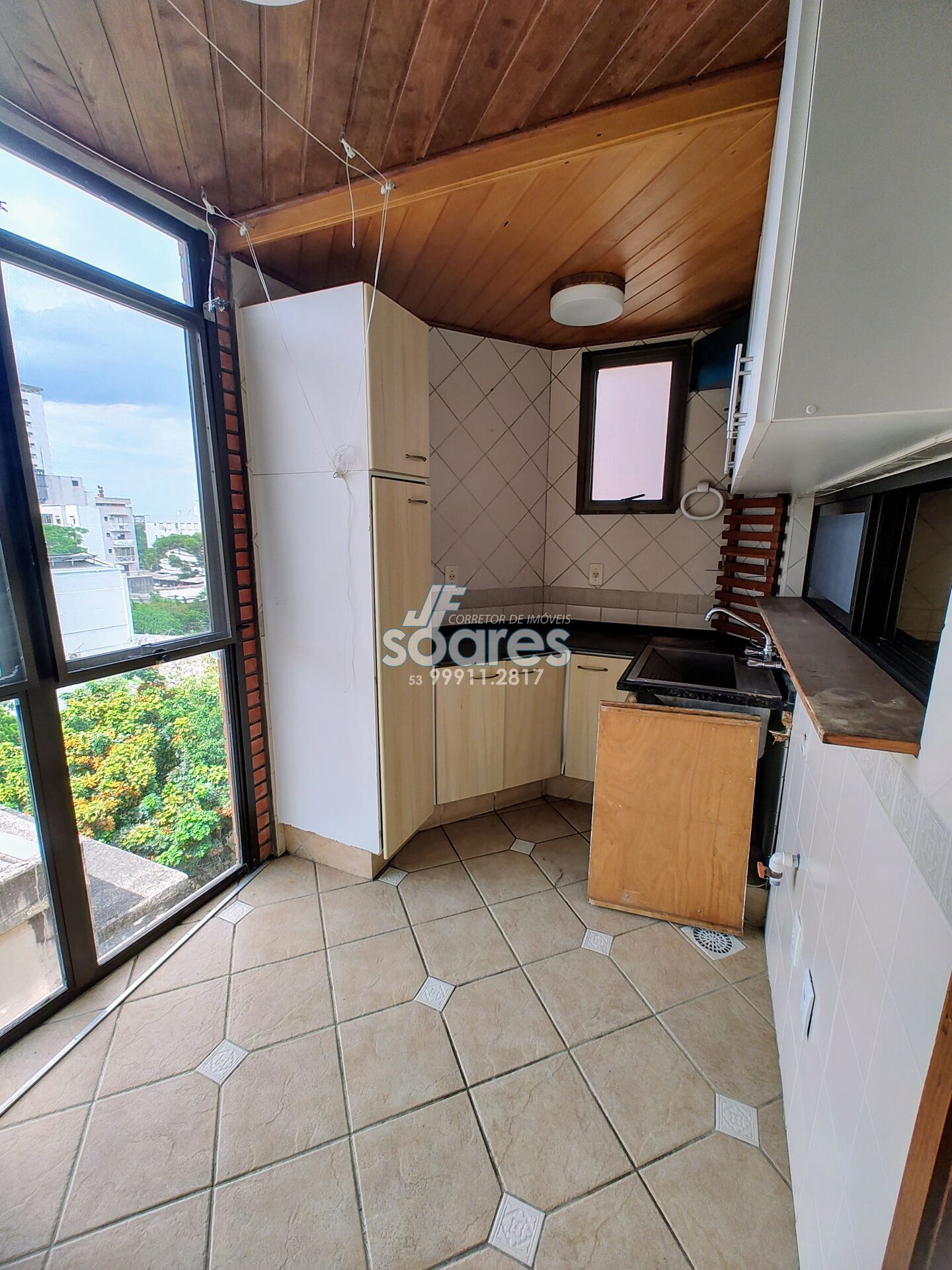 Apartamento à venda com 3 quartos, 110m² - Foto 8