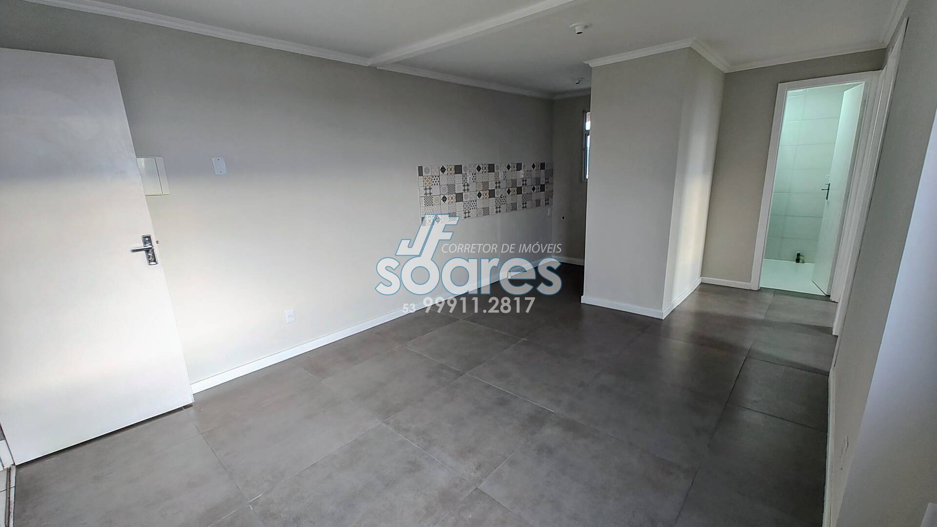 Apartamento à venda com 2 quartos, 43m² - Foto 2