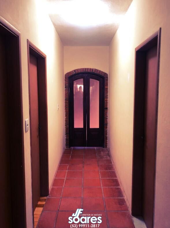 Casa à venda com 4 quartos, 288m² - Foto 18