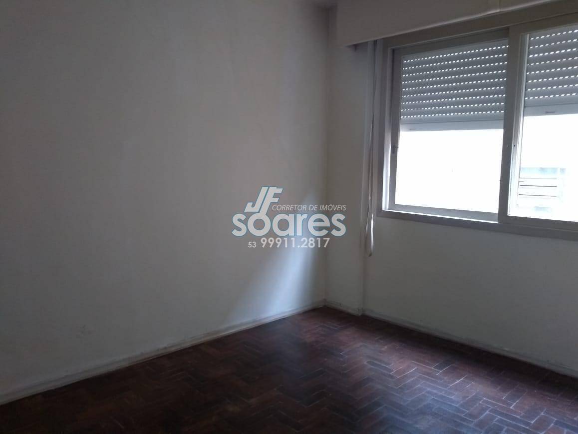 Apartamento à venda com 2 quartos, 80m² - Foto 3