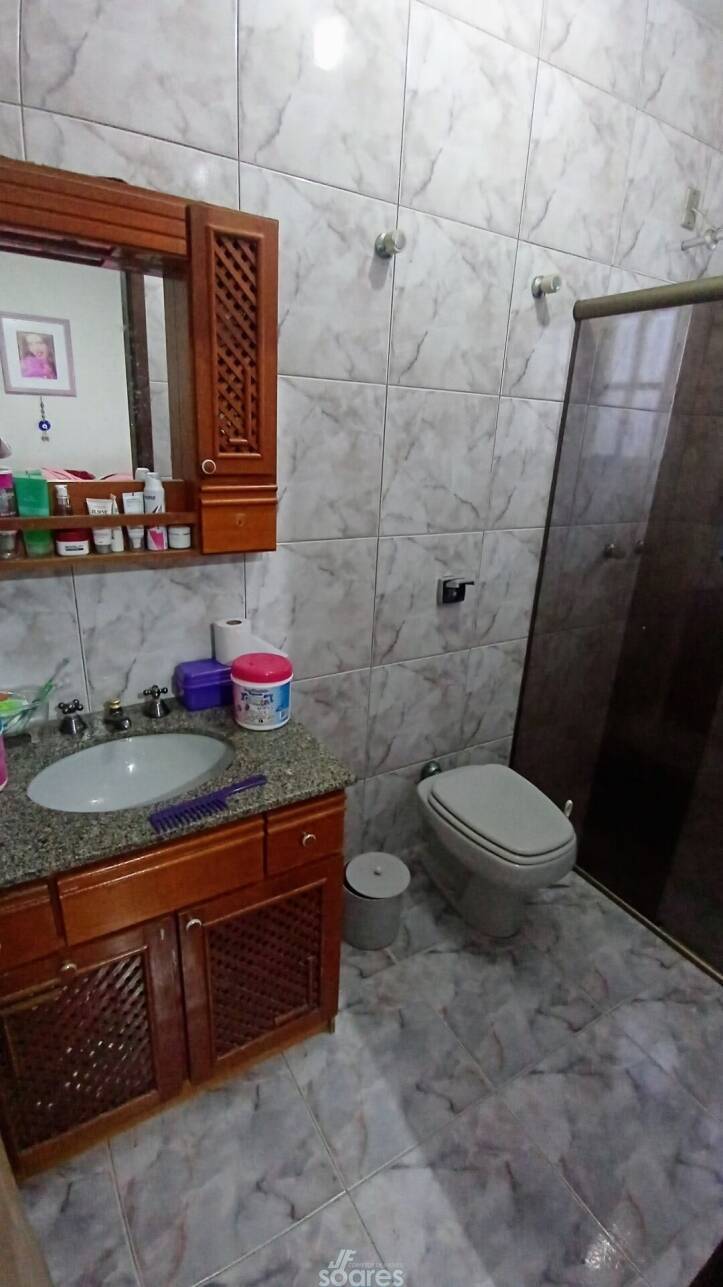 Sobrado à venda com 5 quartos, 304m² - Foto 21
