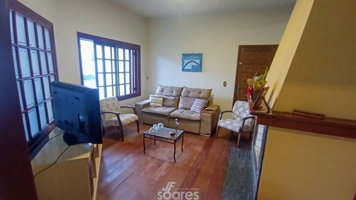 Sobrado à venda com 5 quartos, 304m² - Foto 4