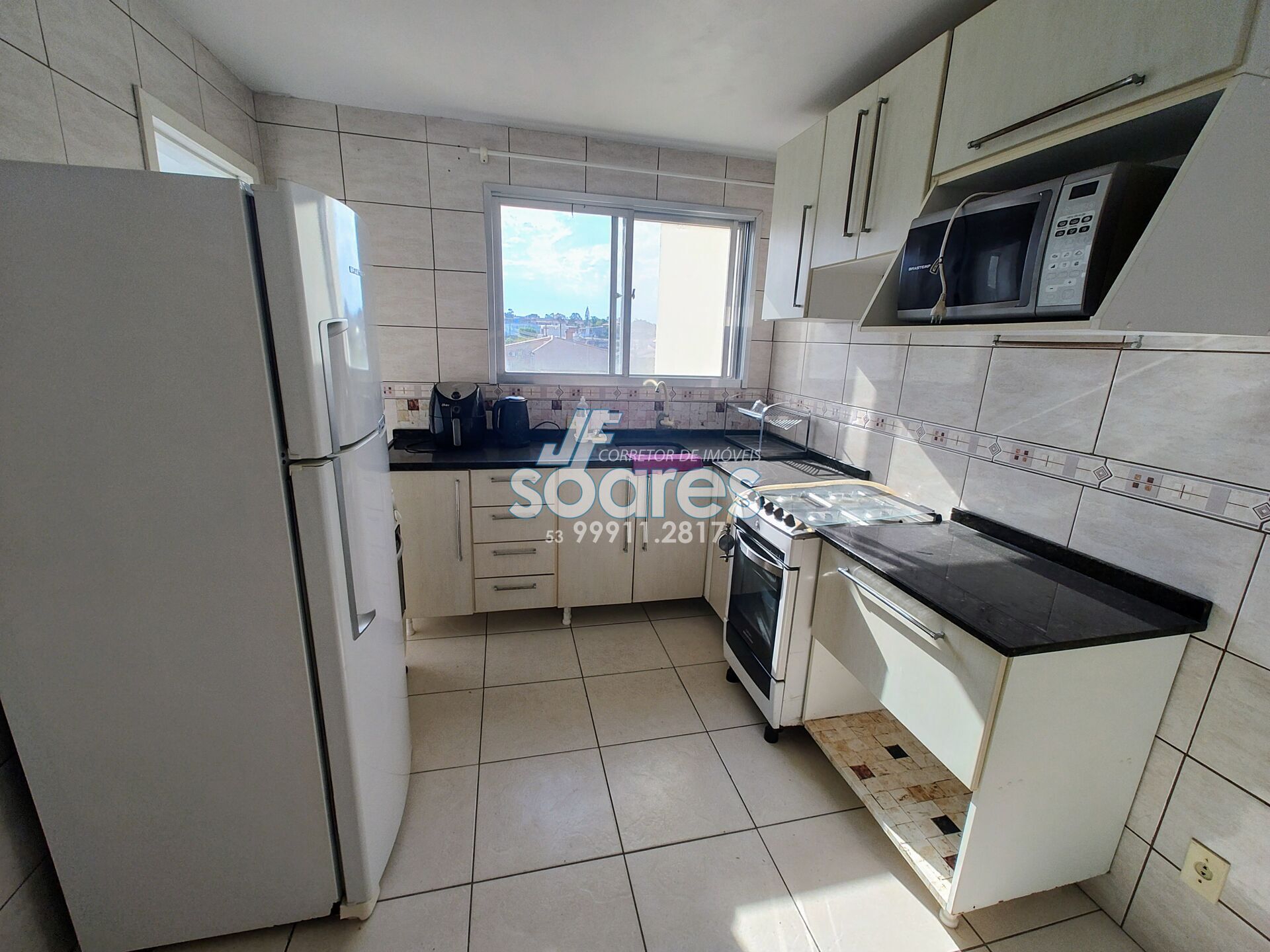 Apartamento à venda com 3 quartos, 72m² - Foto 3