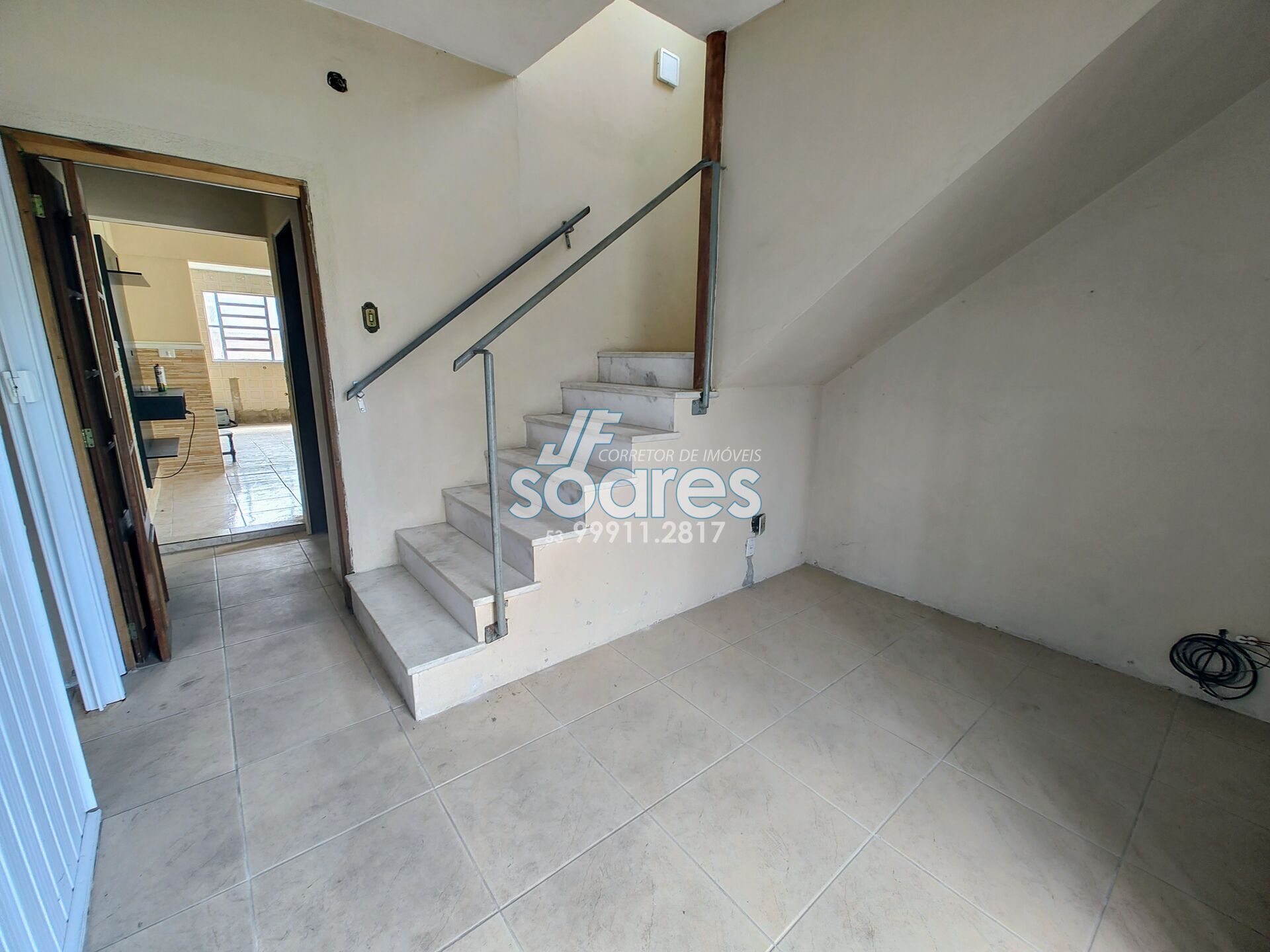 Sobrado à venda com 2 quartos, 166m² - Foto 2