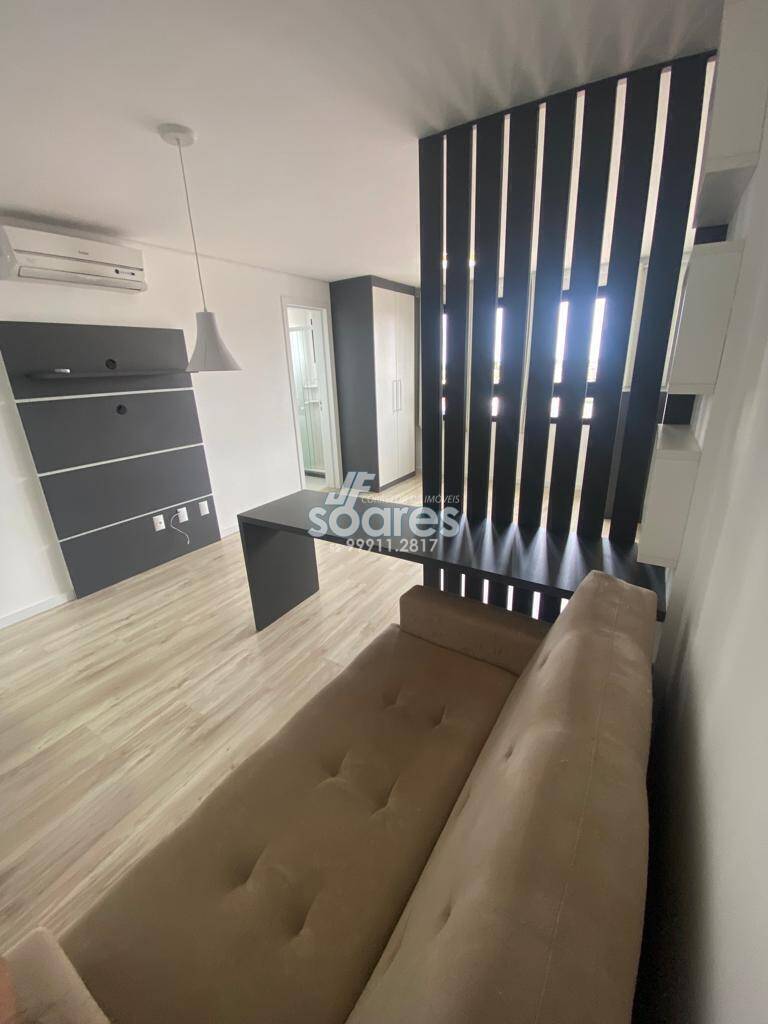 Apartamento à venda com 1 quarto, 40m² - Foto 2