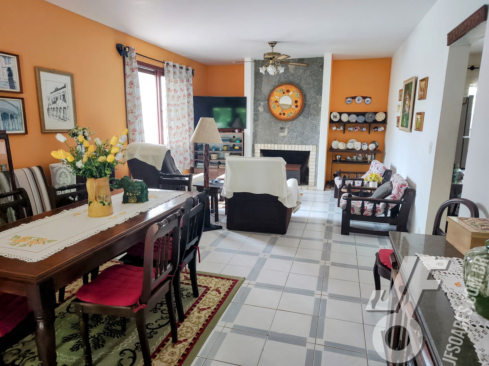 Casa, 4 quartos, 347 m² - Foto 1