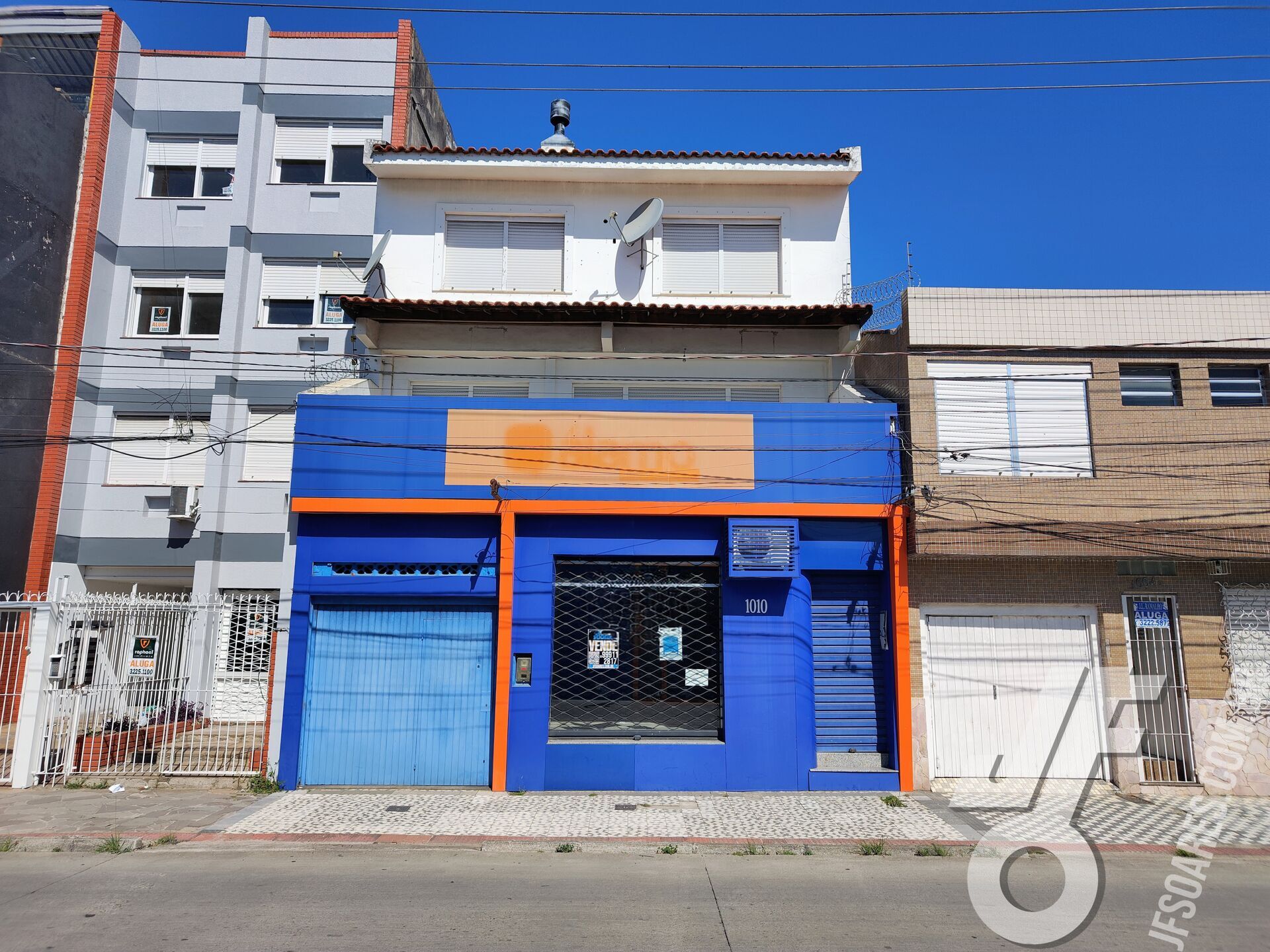 Sobrado, 3 quartos, 322 m² - Foto 1