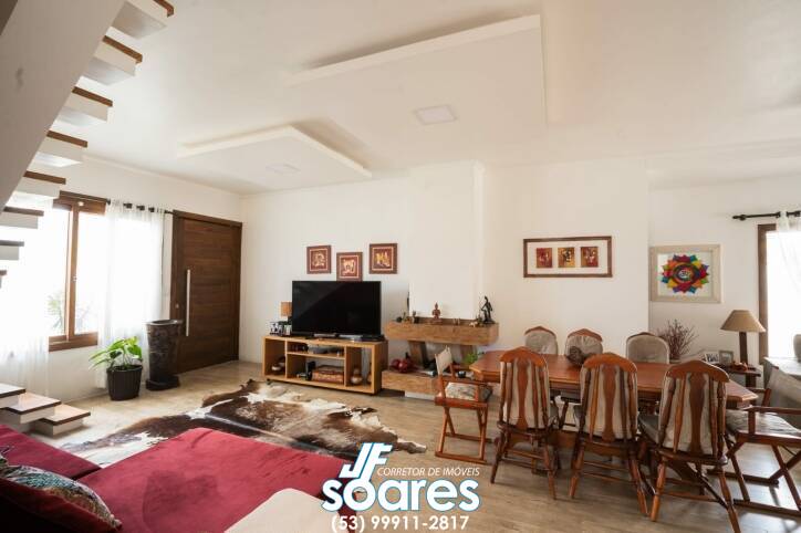Sobrado à venda com 5 quartos, 390m² - Foto 4
