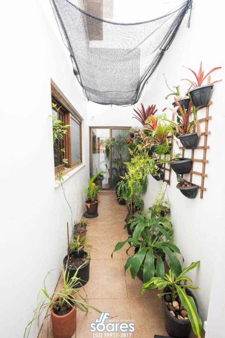Sobrado à venda com 5 quartos, 390m² - Foto 38