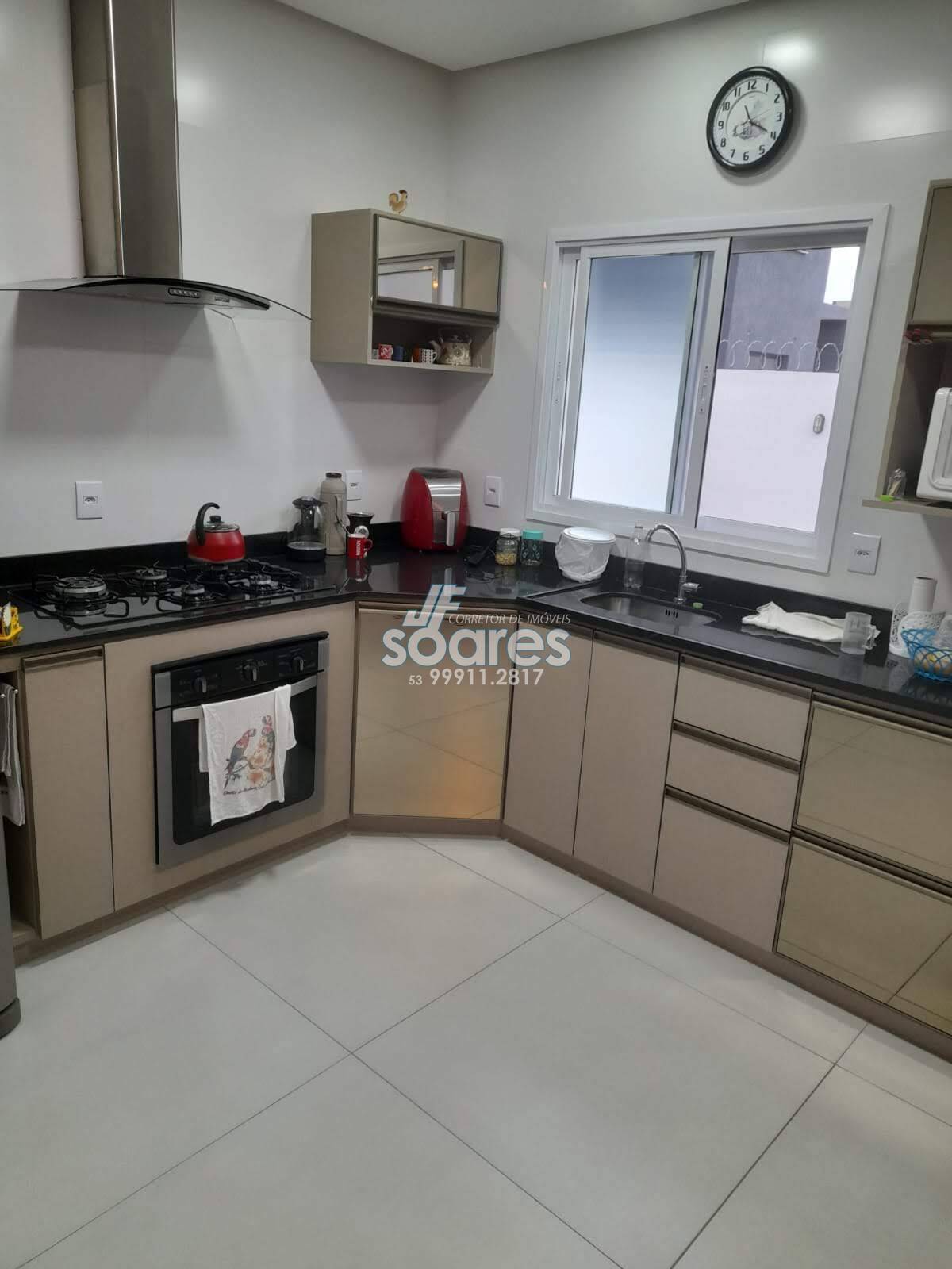 Sobrado à venda com 3 quartos, 155m² - Foto 3