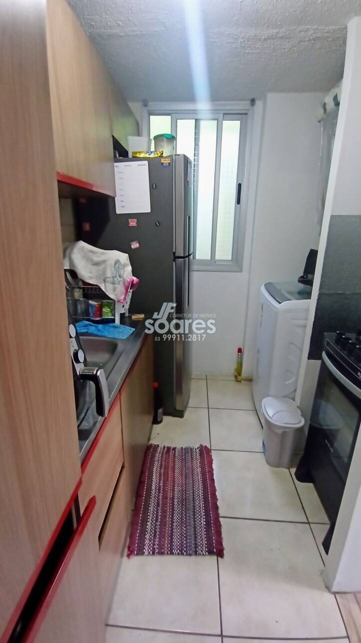 Apartamento à venda com 2 quartos, 45m² - Foto 3