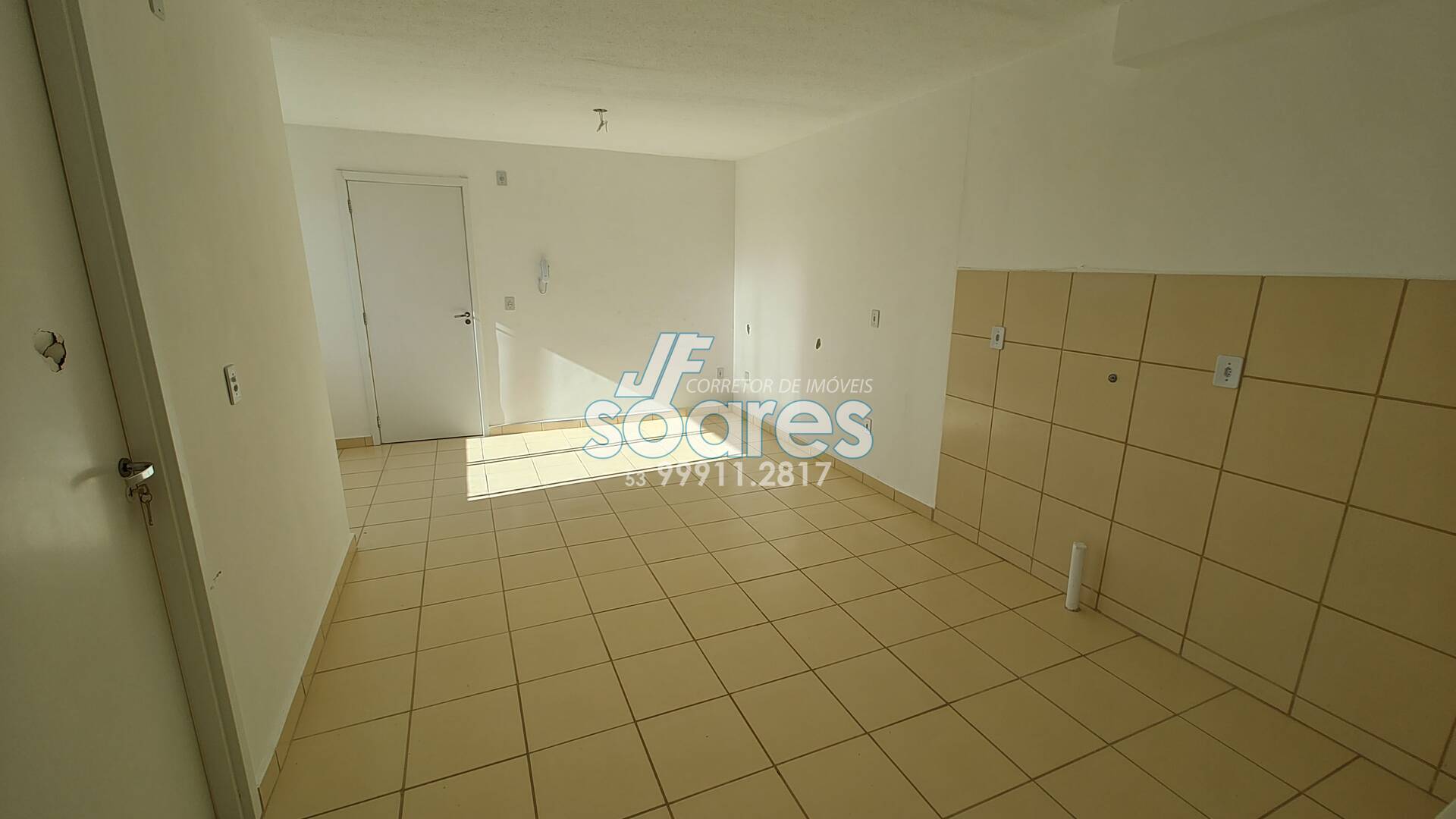 Apartamento à venda com 2 quartos, 44m² - Foto 4