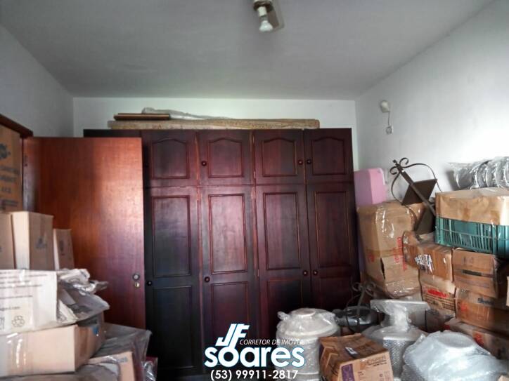 Casa à venda com 4 quartos, 337m² - Foto 16