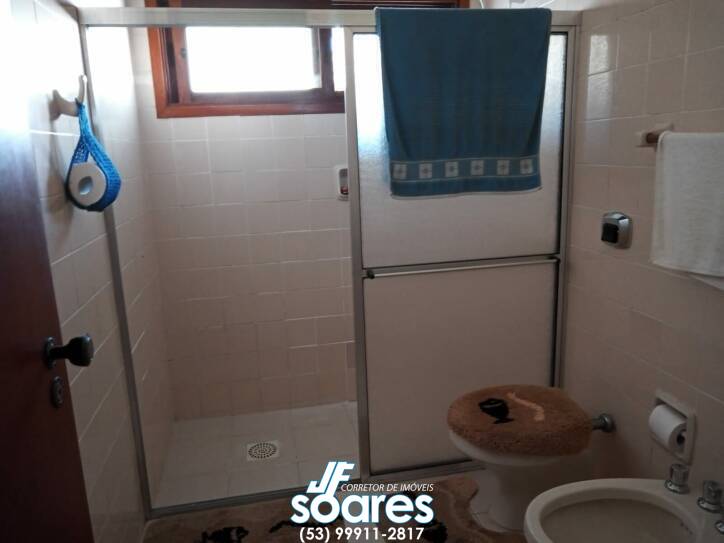 Casa à venda com 4 quartos, 337m² - Foto 11