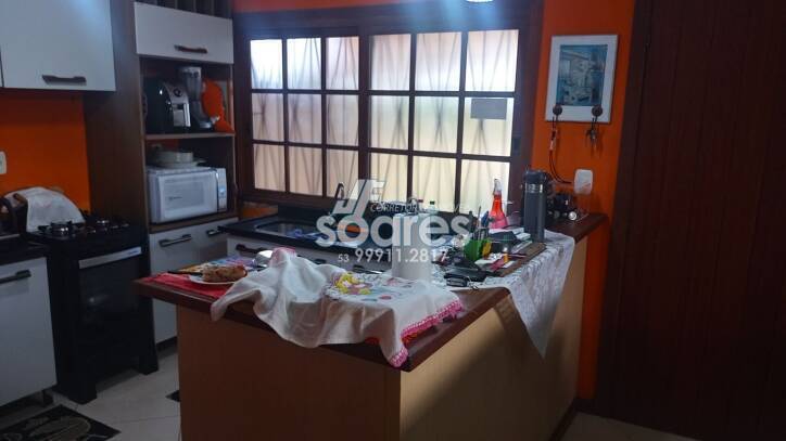 Sobrado à venda com 3 quartos, 228m² - Foto 4