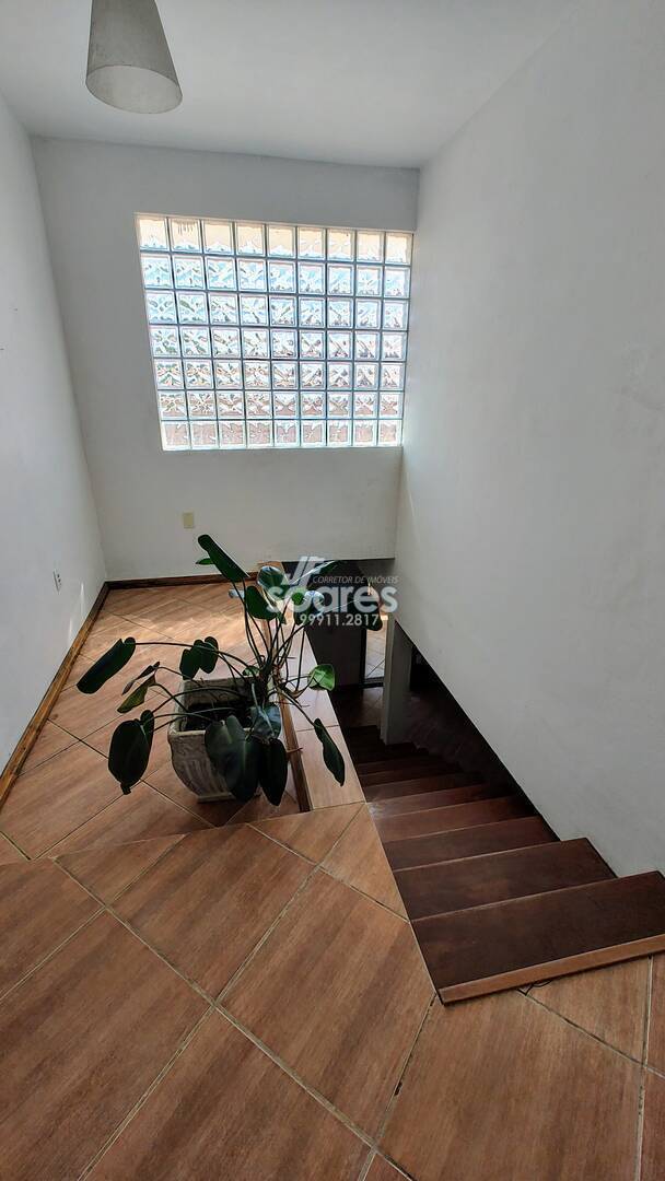 Sobrado à venda com 3 quartos, 274m² - Foto 14