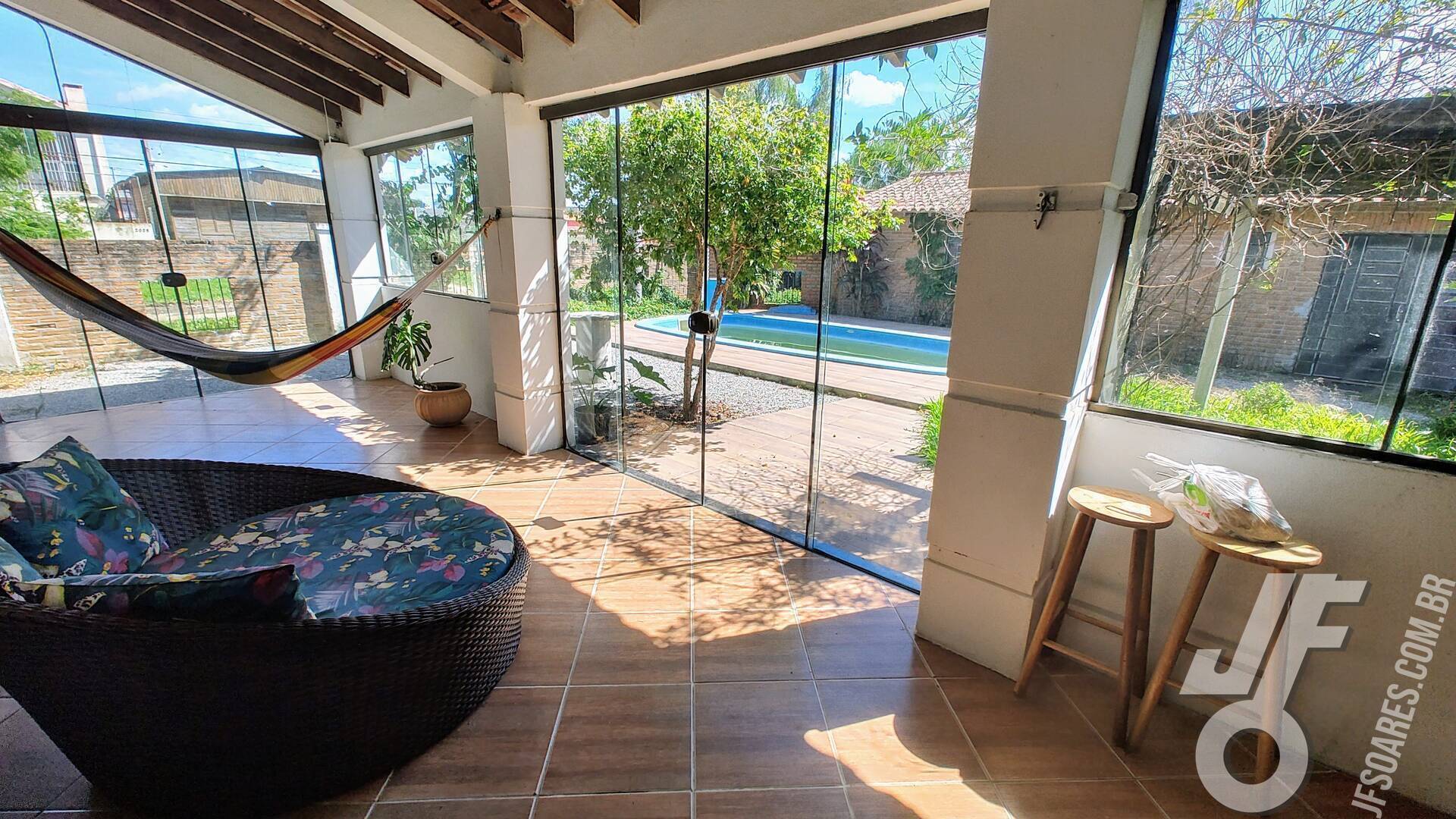 Sobrado, 3 quartos, 274 m² - Foto 2