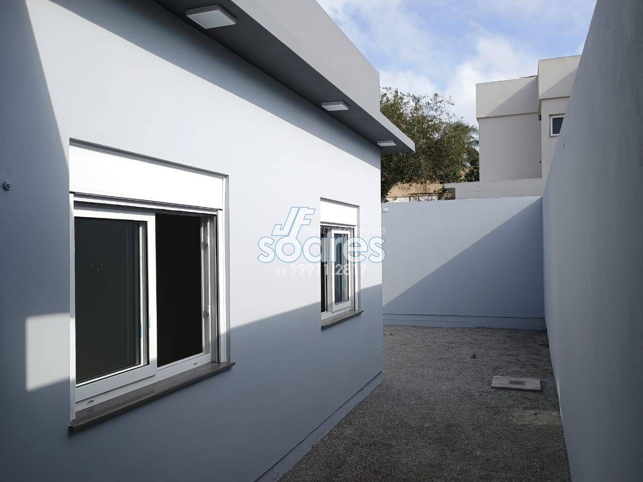 Casa à venda com 2 quartos, 69m² - Foto 13