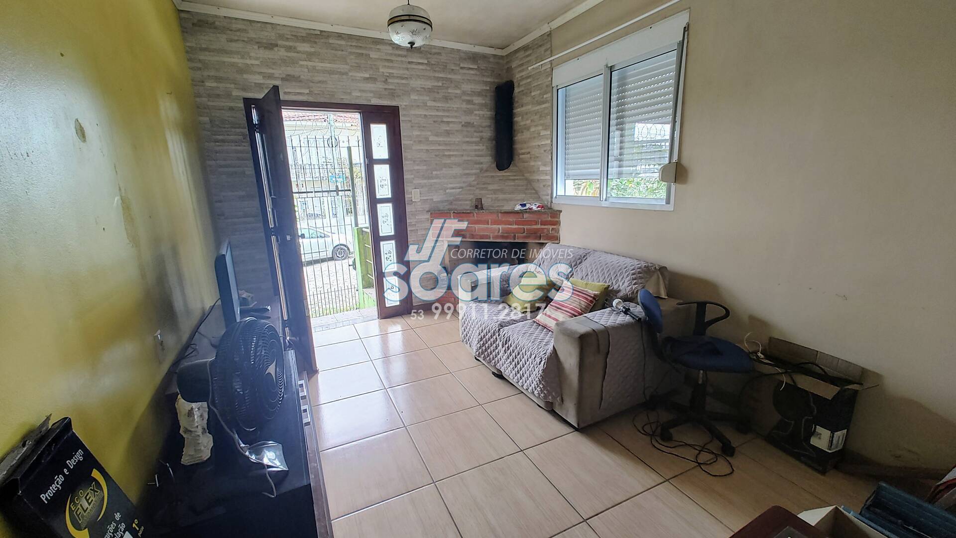 Casa à venda com 4 quartos, 188m² - Foto 1