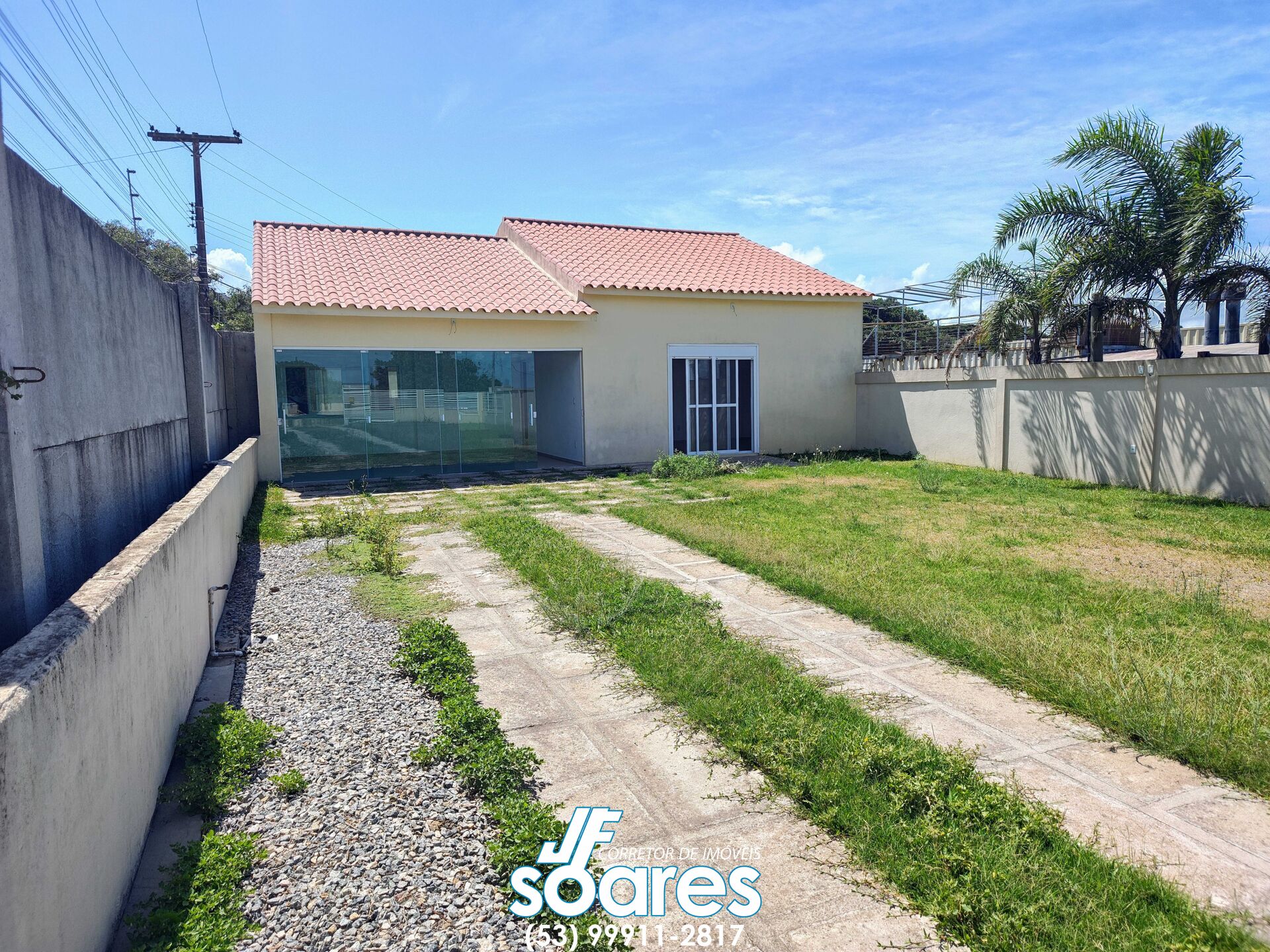 Casa à venda com 3 quartos, 172m² - Foto 2