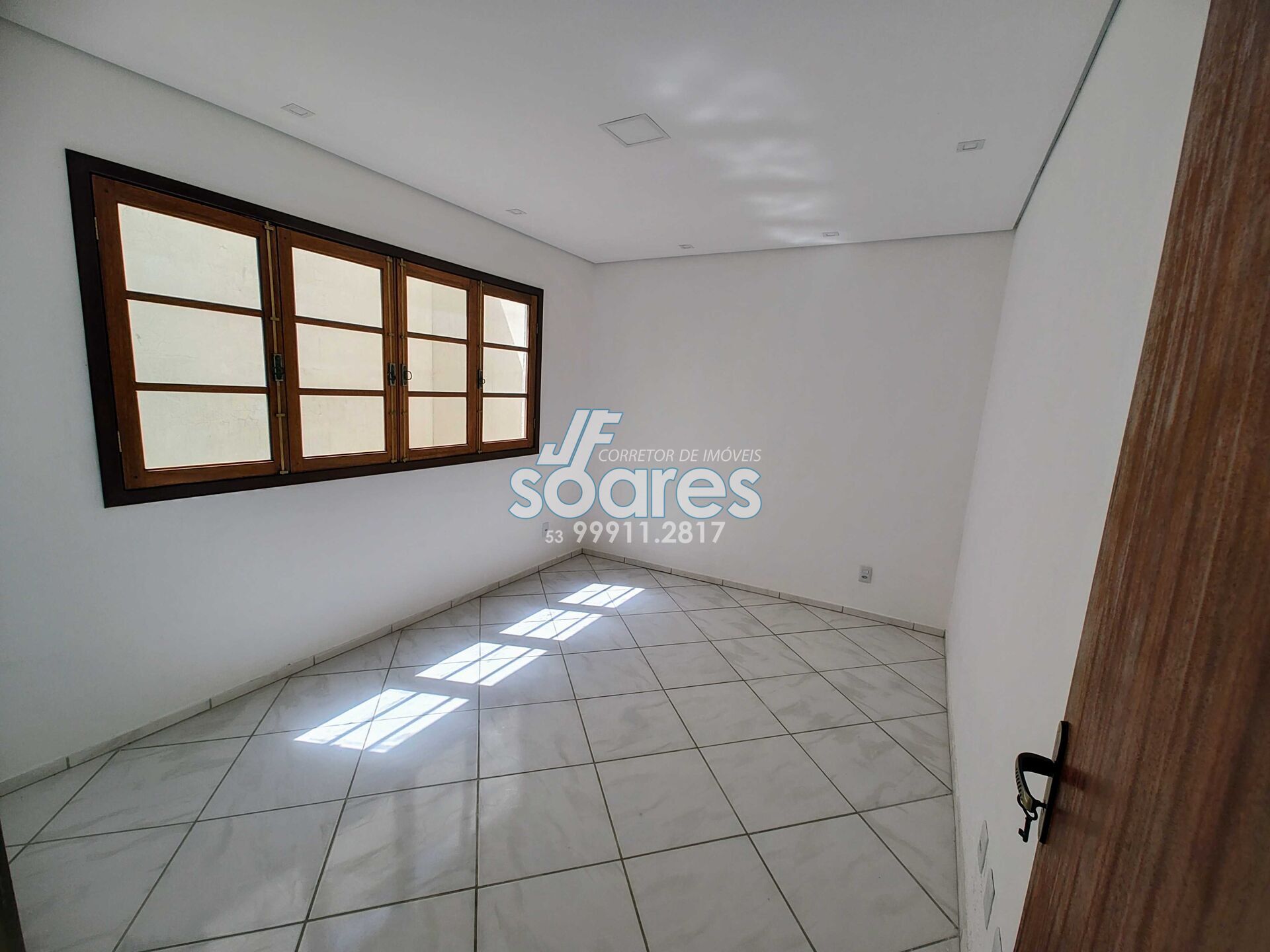 Casa à venda com 3 quartos, 172m² - Foto 16