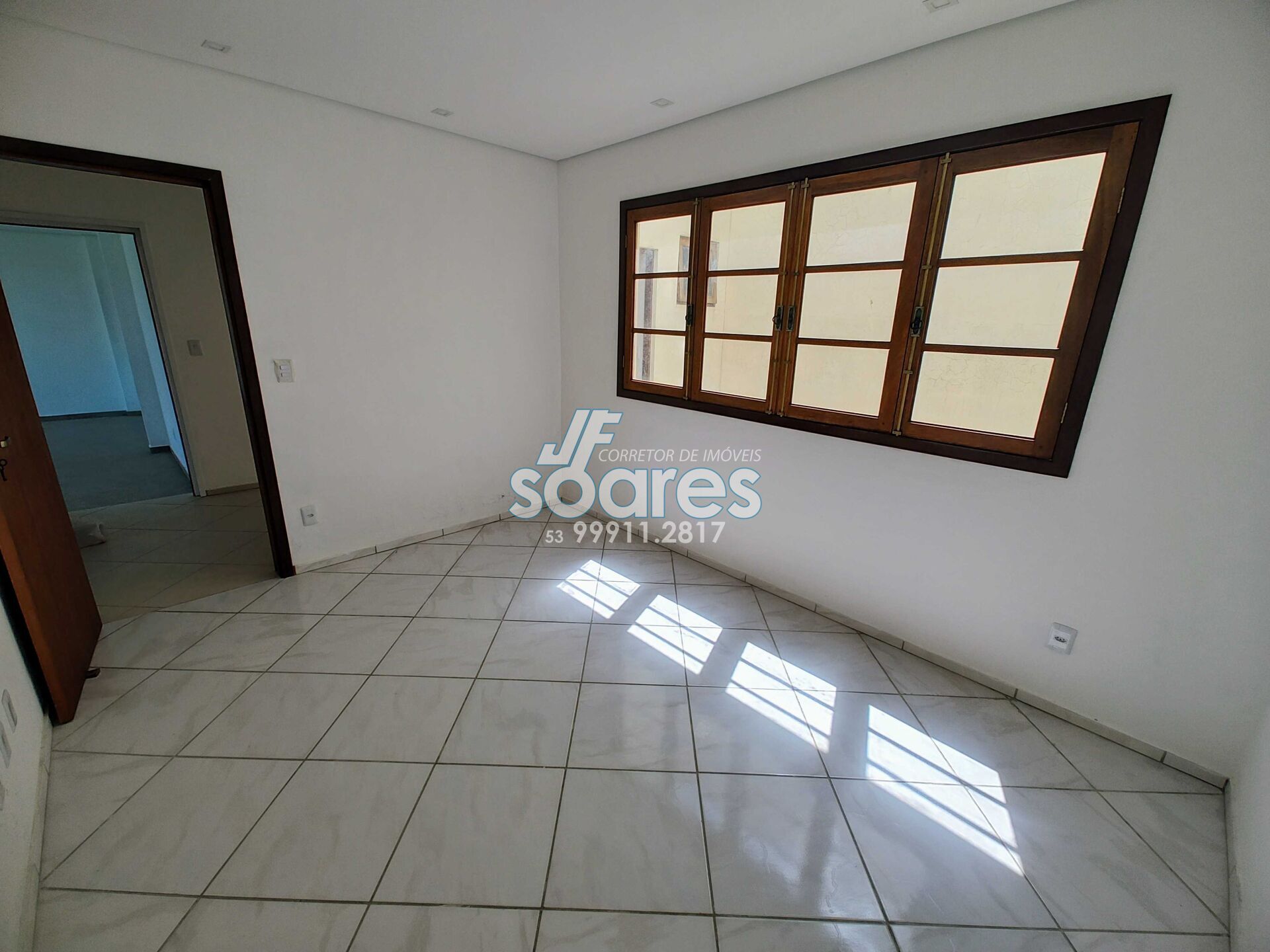 Casa à venda com 3 quartos, 172m² - Foto 14